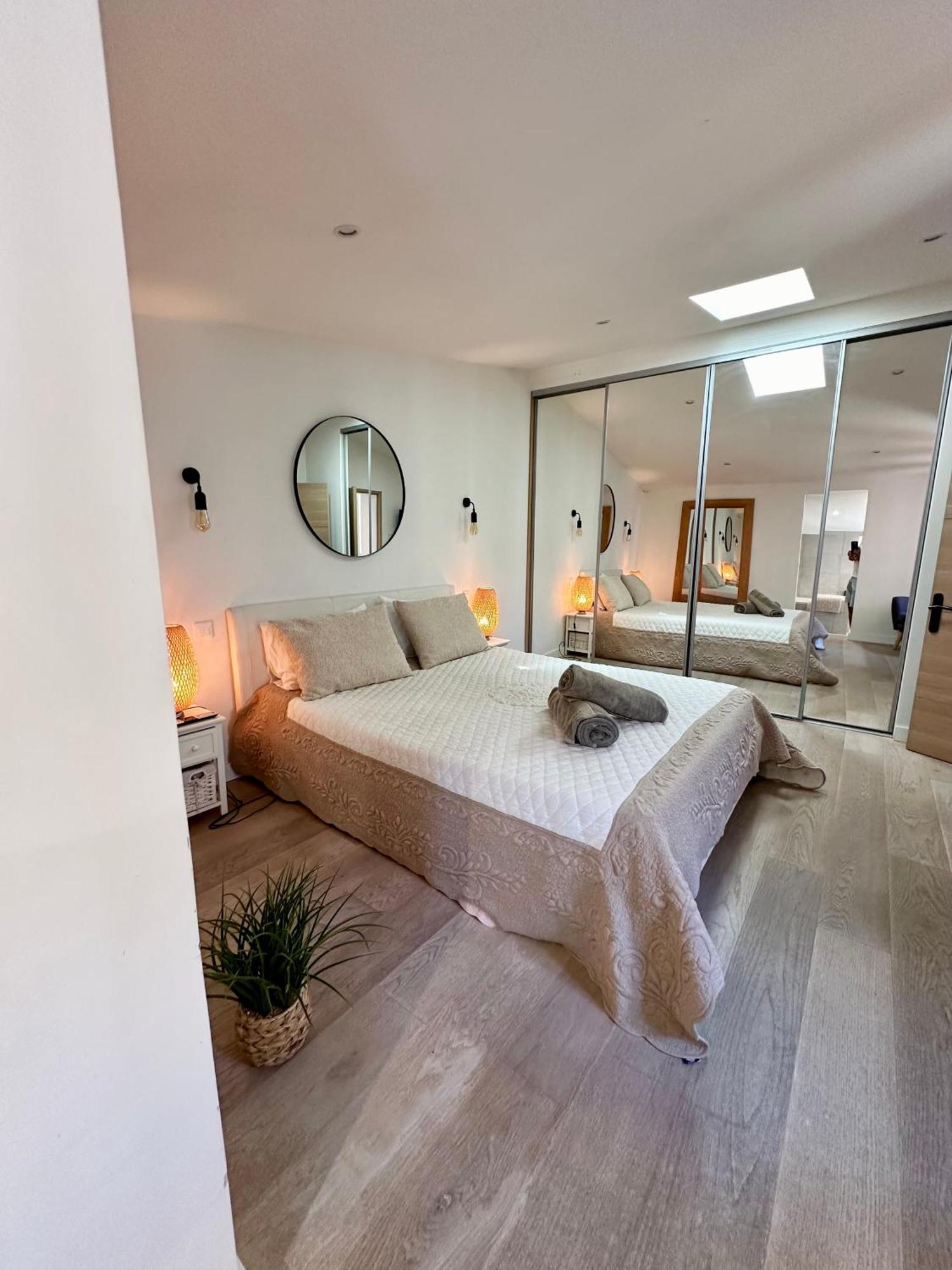 Gorgeous Brand New 2 Bedrooms Antibes Exterior photo